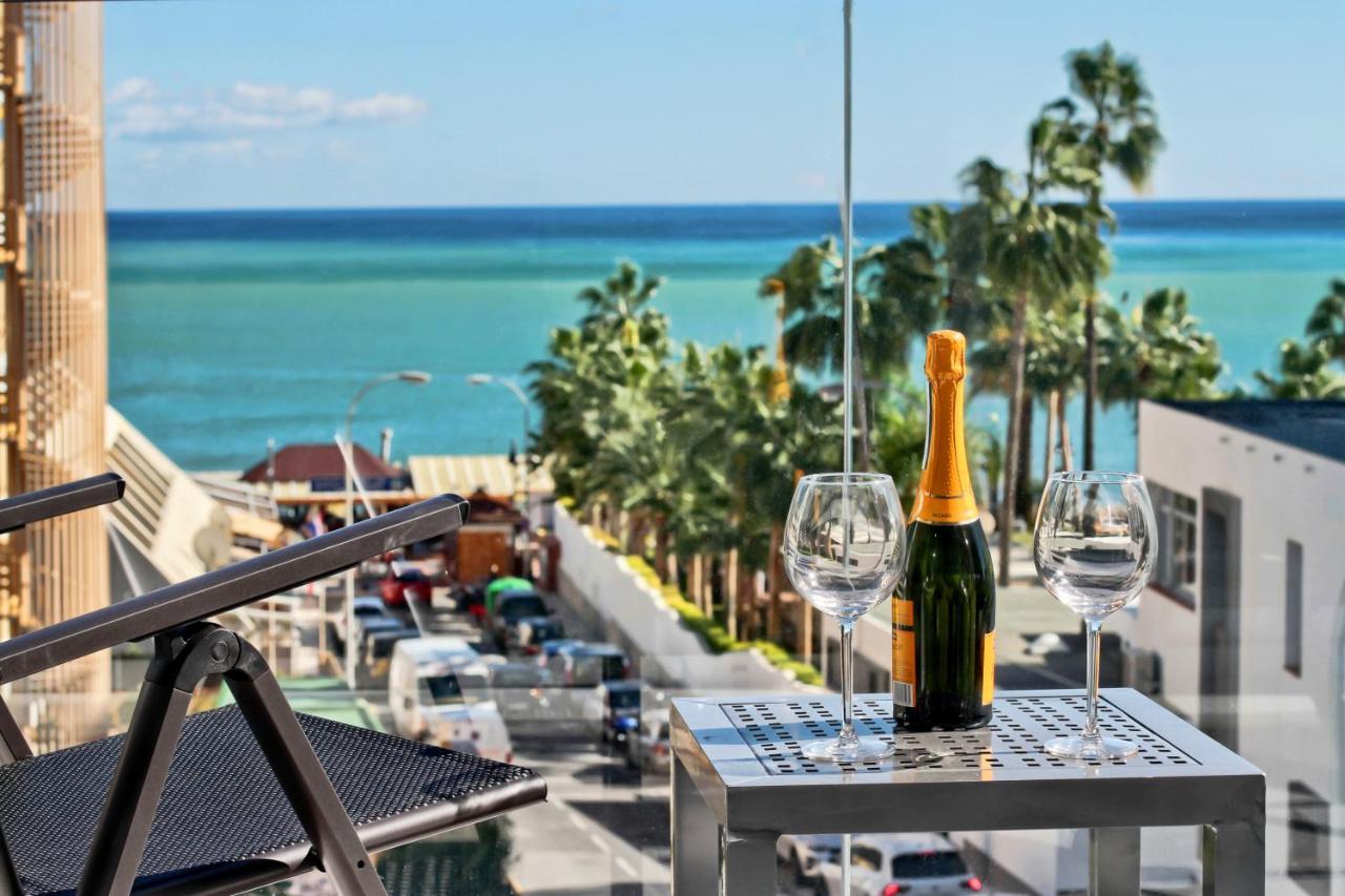 Carihuela Suites Торемолинос Екстериор снимка