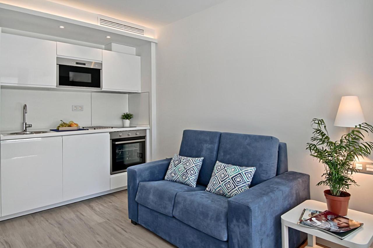 Carihuela Suites Торемолинос Екстериор снимка