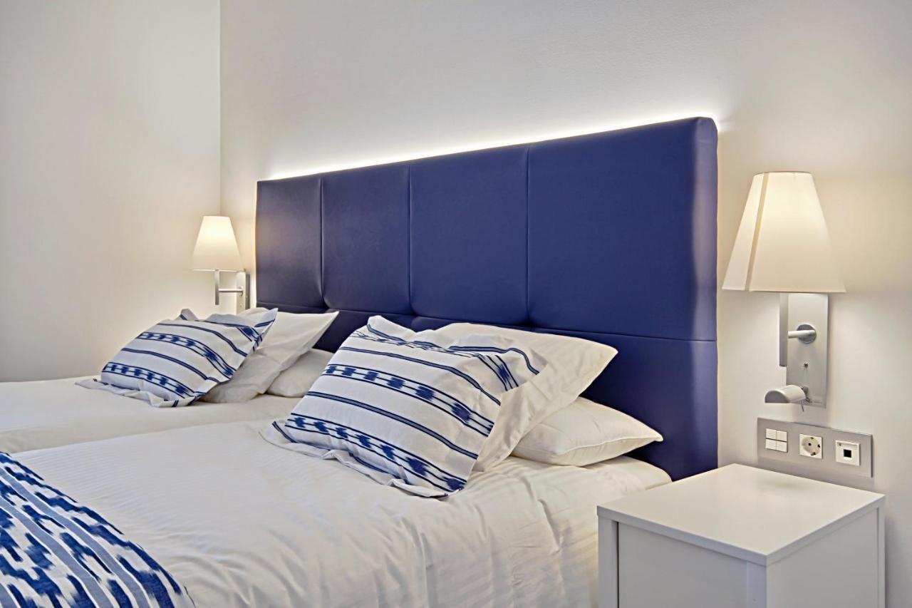 Carihuela Suites Торемолинос Екстериор снимка