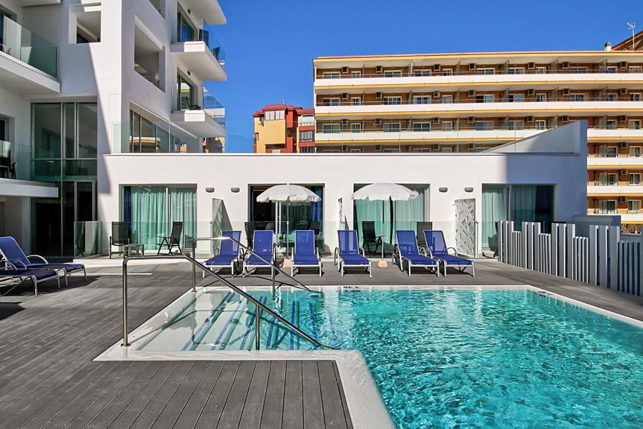 Carihuela Suites Торемолинос Екстериор снимка