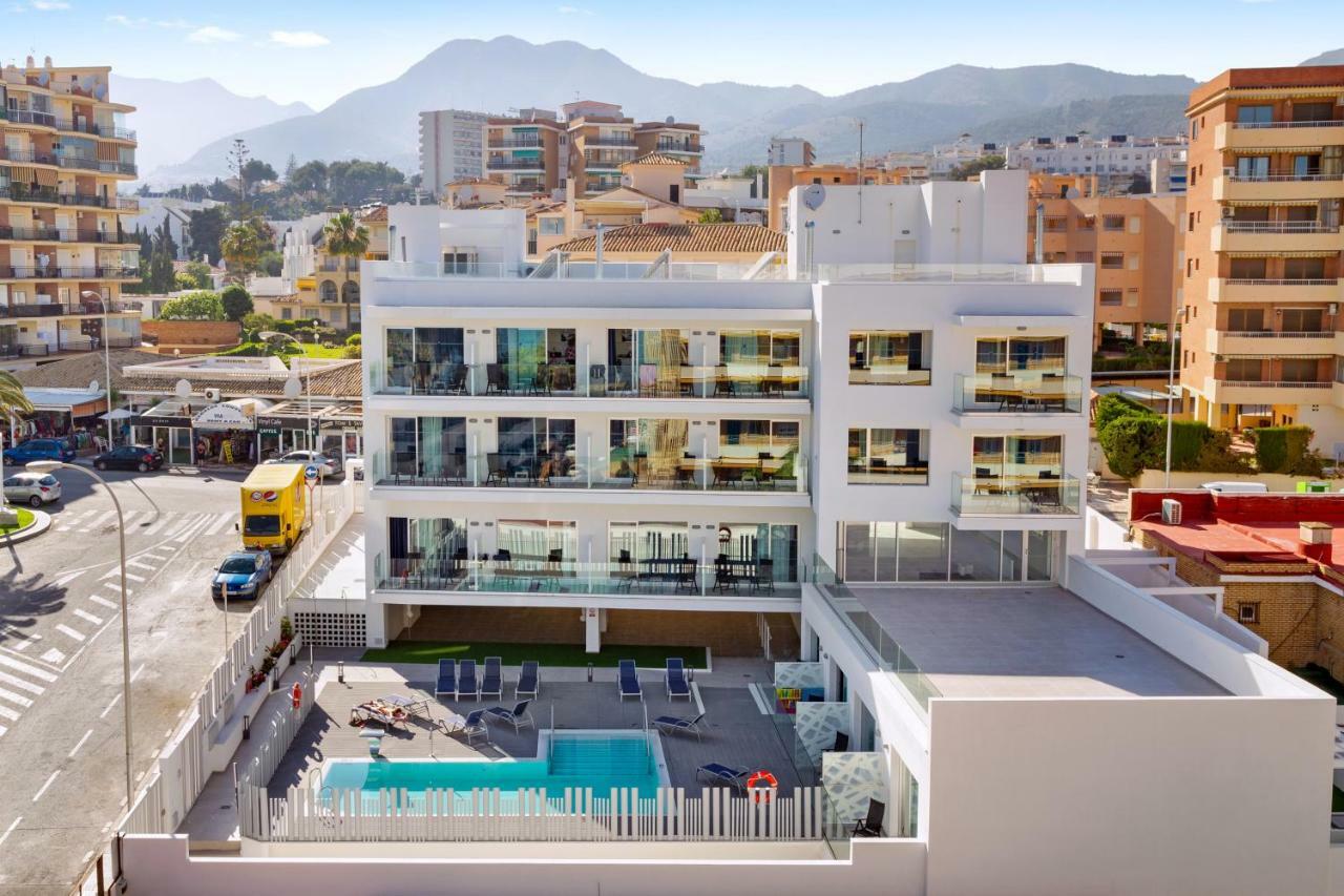 Carihuela Suites Торемолинос Екстериор снимка